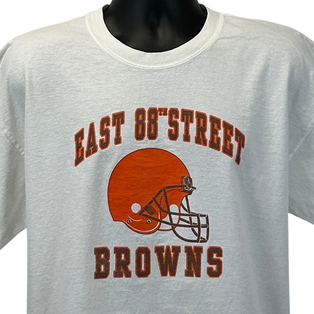 Vintage Y2Ks East 88th Street Cleveland Browns T Shirt White NFL Tee XL X-Large